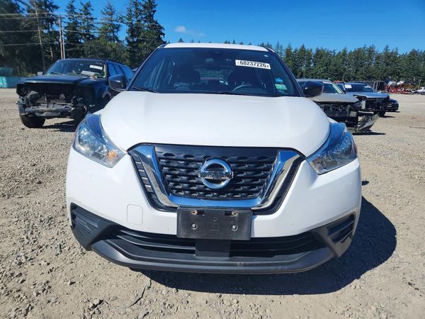 2020 NISSAN KICKS