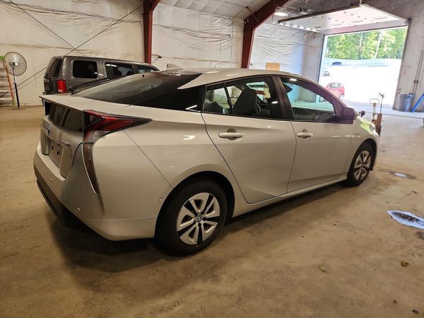 2018 TOYOTA PRIUS One/Two