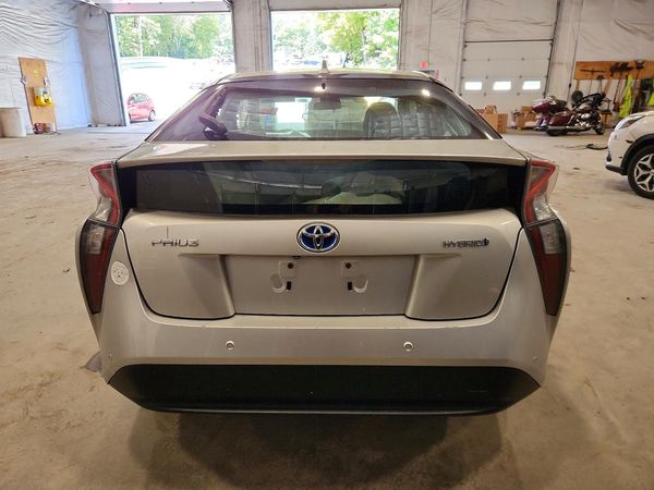 2018 TOYOTA PRIUS One/Two
