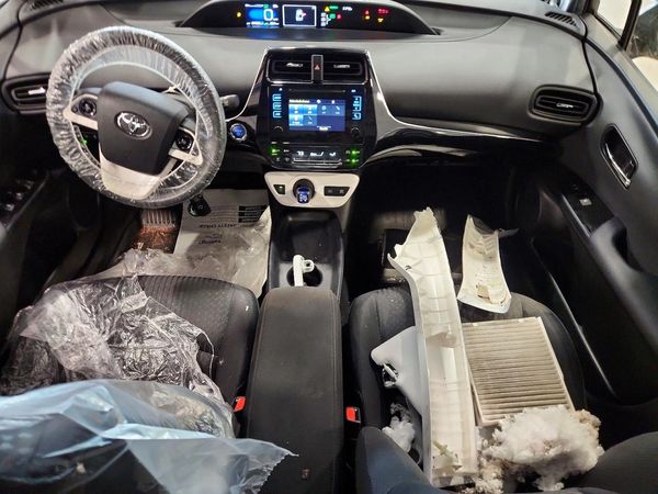 2018 TOYOTA PRIUS One/Two