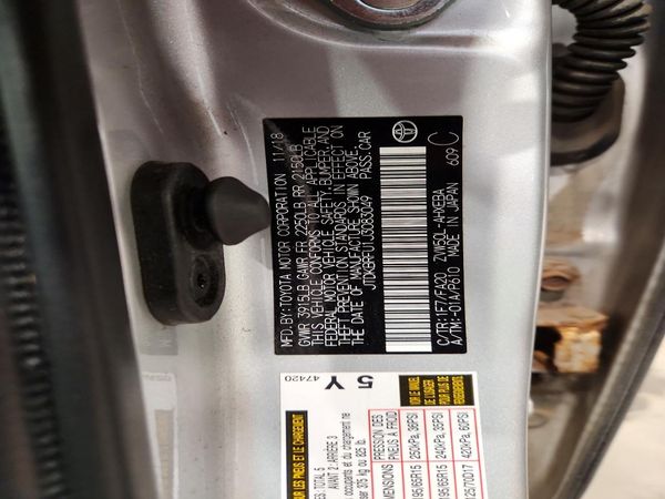 2018 TOYOTA PRIUS One/Two