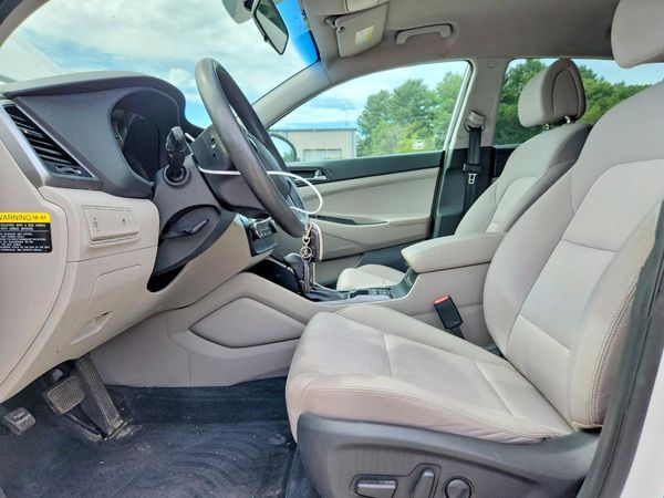 2017 HYUNDAI TUCSON