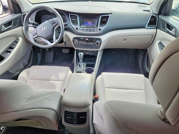2017 HYUNDAI TUCSON