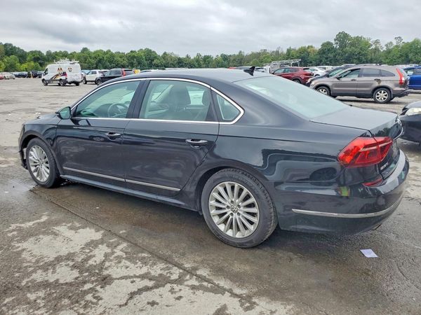 2017 VOLKSWAGEN PASSAT SE — DSRA