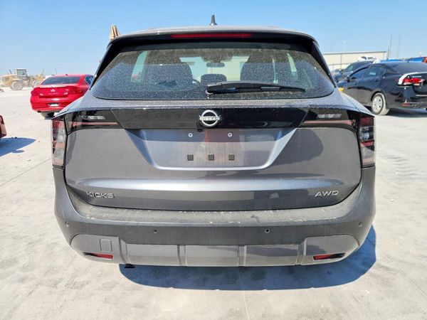 2025 NISSAN KICKS