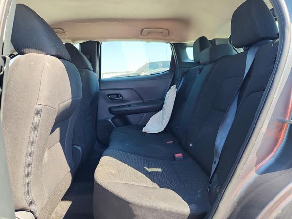 2025 NISSAN KICKS