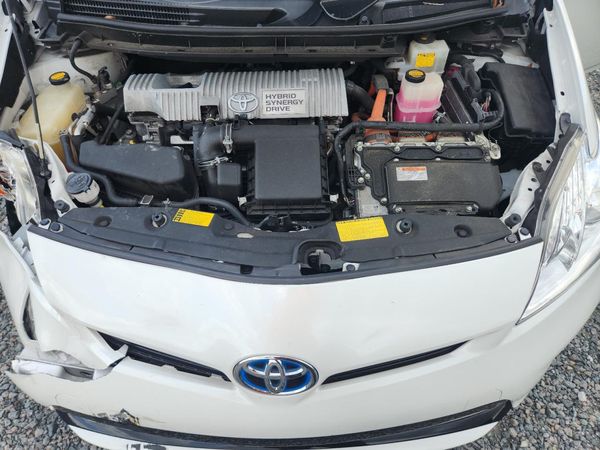 2013 TOYOTA PRIUS