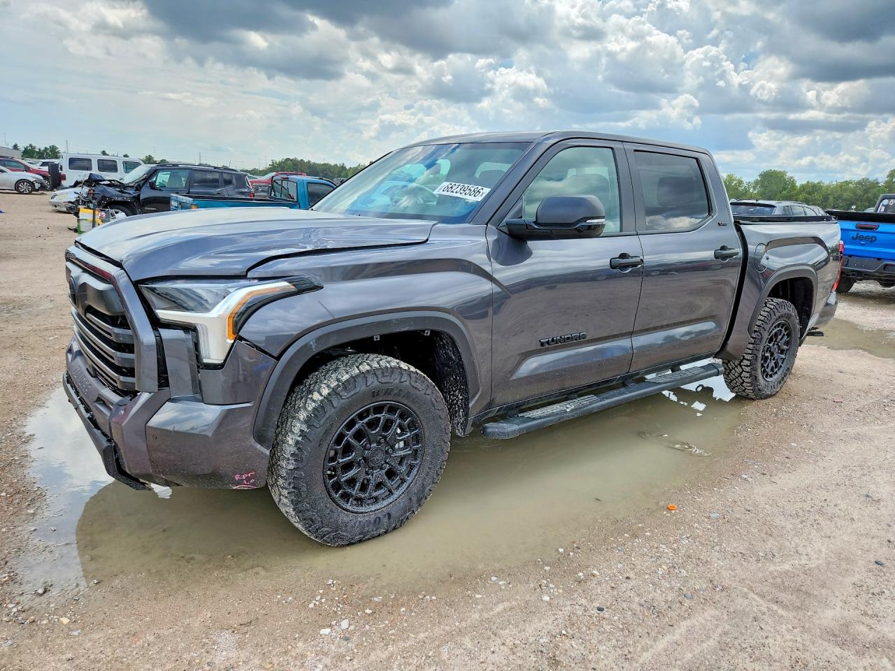 2026 TOYOTA TUNDRA