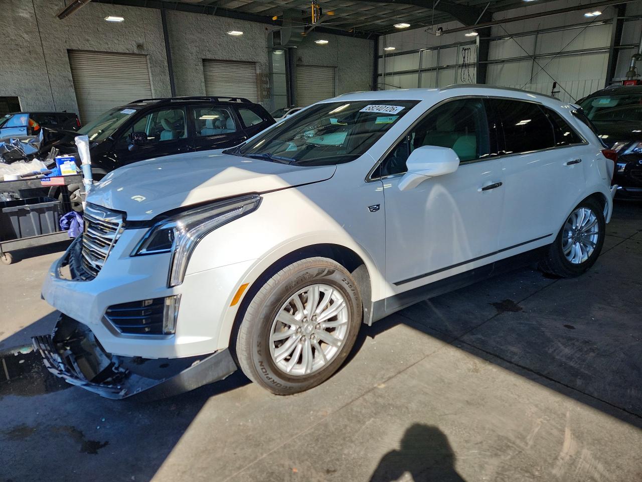 2017 CADILLAC XT5 Base