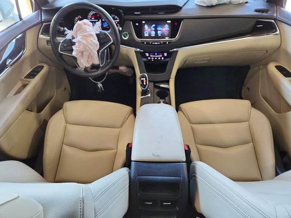 2017 CADILLAC XT5 Base