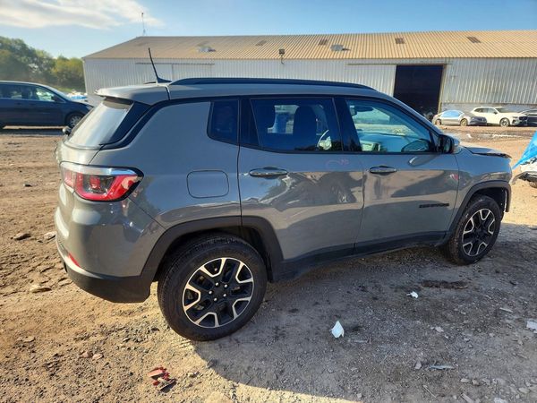 2019 JEEP COMPASS