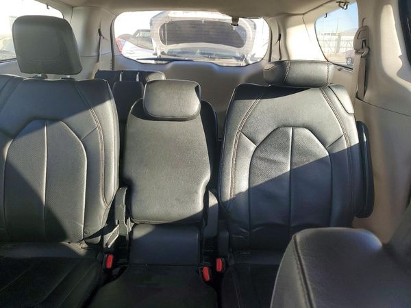 2017 CHRYSLER PACIFICA Touring L Plus