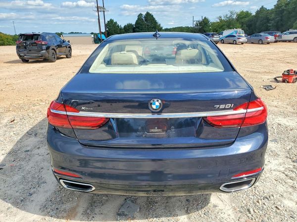 2016 BMW 750