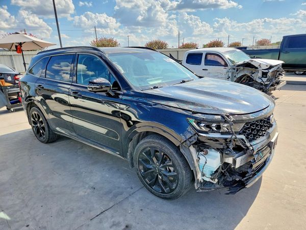 2021 KIA SORENTO