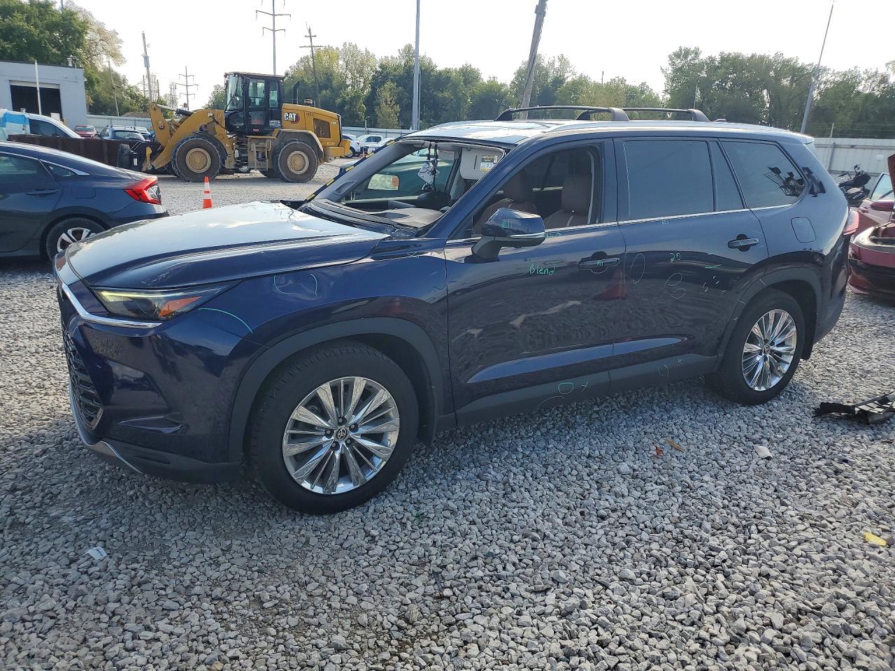 2024 TOYOTA GRAND HIGHLANDER
