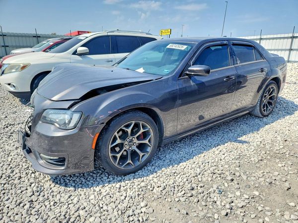 2017 CHRYSLER 300