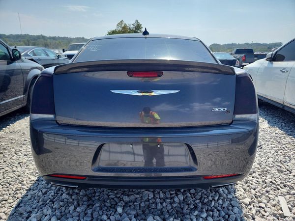 2017 CHRYSLER 300