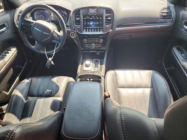 2017 CHRYSLER 300