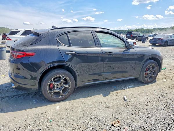 2020 ALFA ROMEO STELVIO