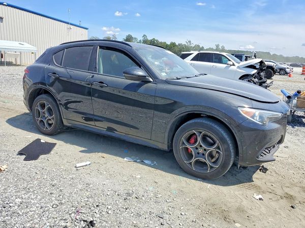 2020 ALFA ROMEO STELVIO