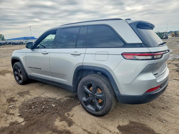 2025 JEEP GRAND CHEROKEE