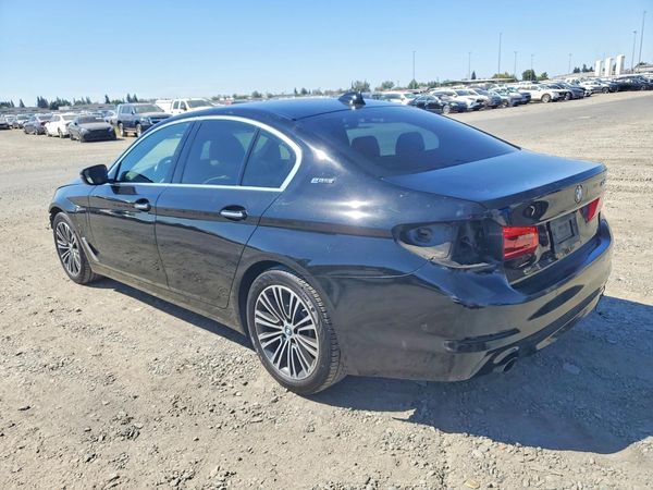 2018 BMW 530E
