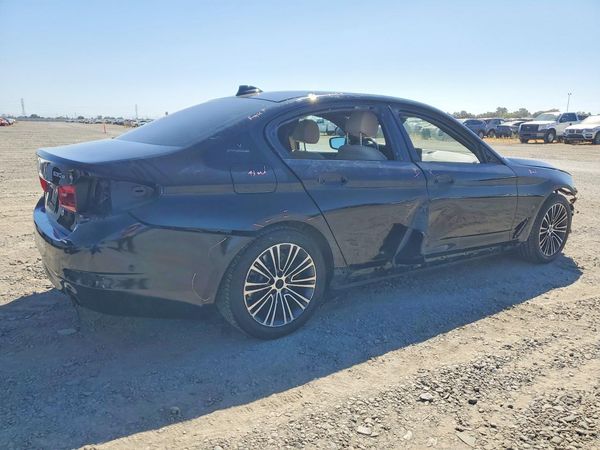 2018 BMW 530E