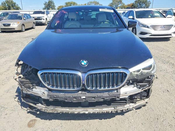2018 BMW 530E