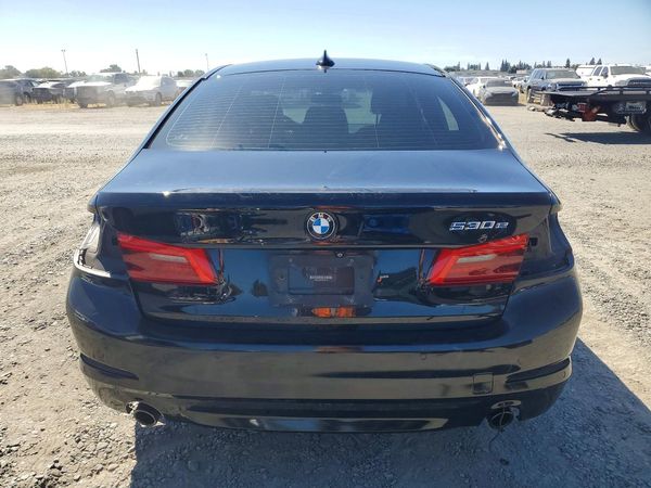 2018 BMW 530E