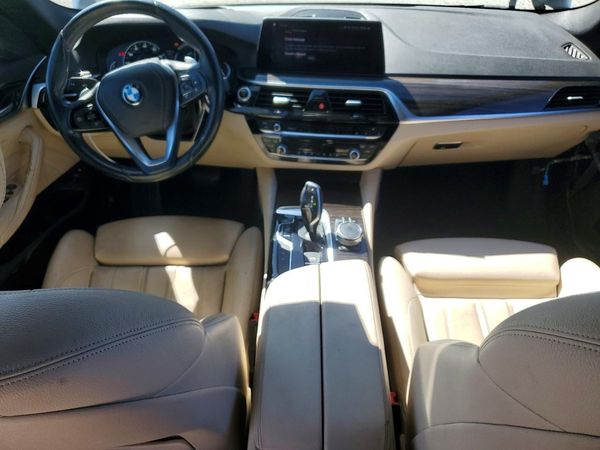 2018 BMW 530E