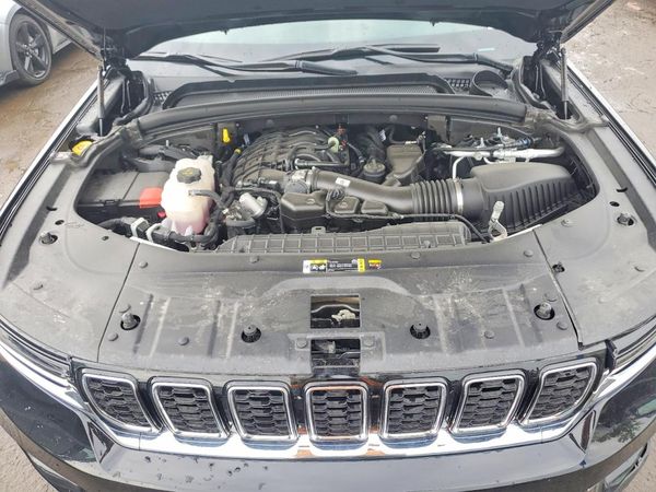 2025 JEEP GRAND CHEROKEE