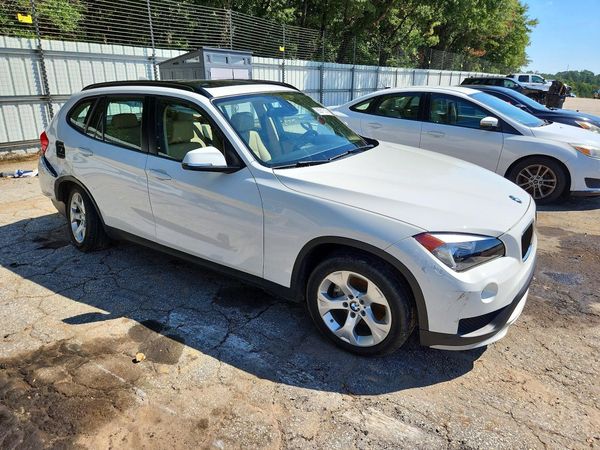 2015 BMW X1 — Passenger 3/4
