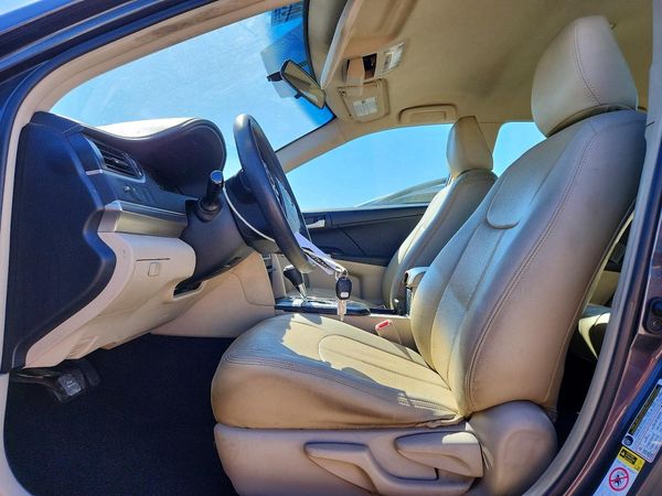 2012 TOYOTA CAMRY — DENT