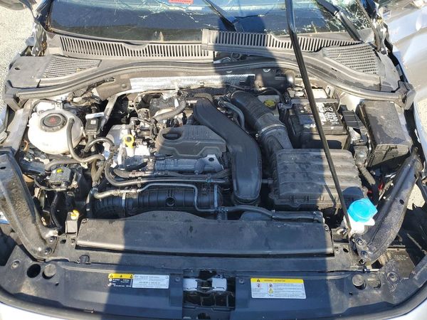 2025 VOLKSWAGEN JETTA S — Engine bay