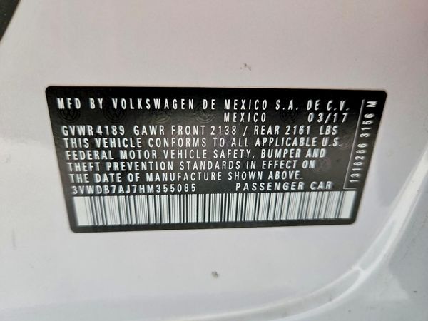 2017 VOLKSWAGEN JETTA SE