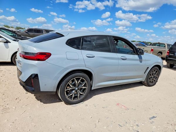 2025 BMW X4 M40i