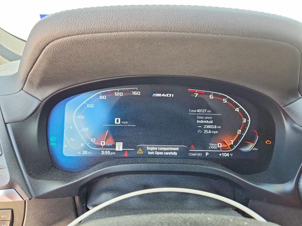 2025 BMW X4 M40i
