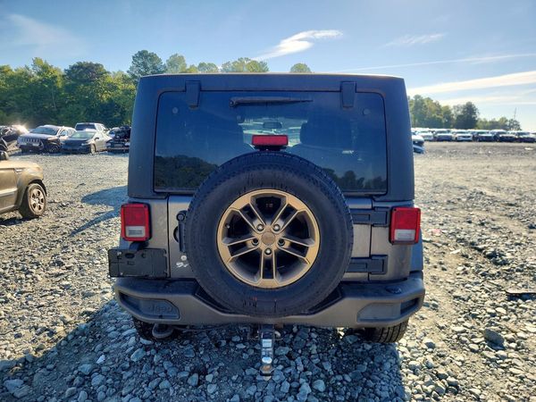 2016 JEEP WRANGLER UNLIMITED SAHARA 4X4