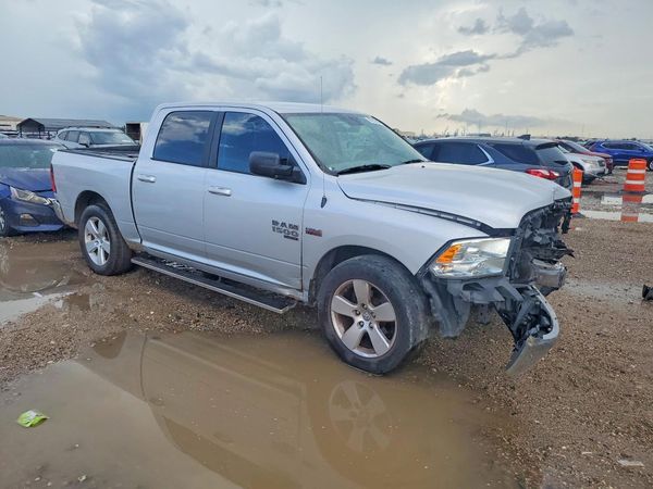 2019 RAM 1500 CLASSIC