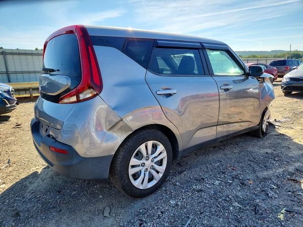 2022 KIA SOUL