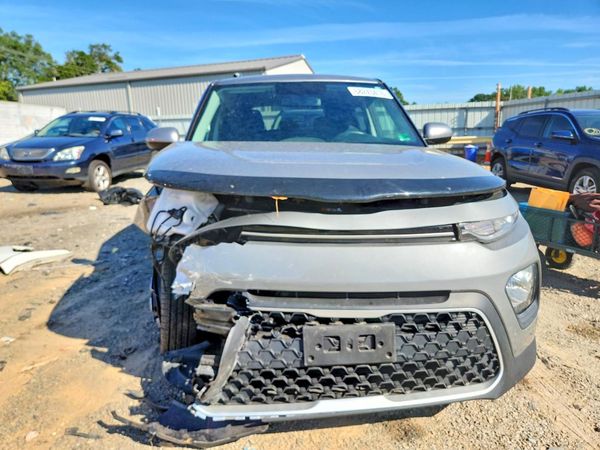 2022 KIA SOUL