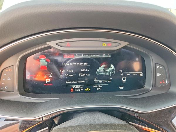2022 AUDI Q7 quattro Premium Plus