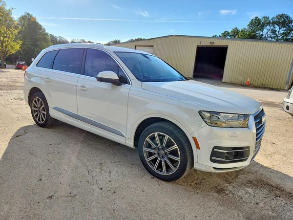 2017 AUDI Q7 quattro Prestige — Passenger 3/4