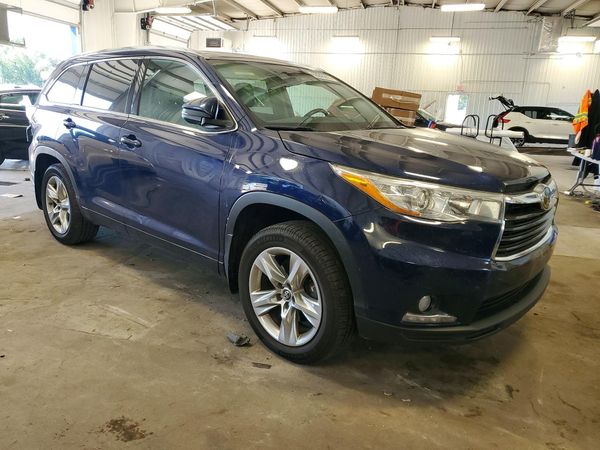 2016 TOYOTA HIGHLANDER