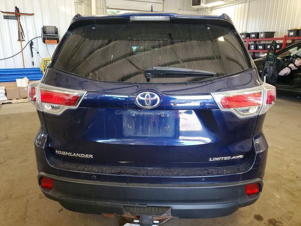 2016 TOYOTA HIGHLANDER