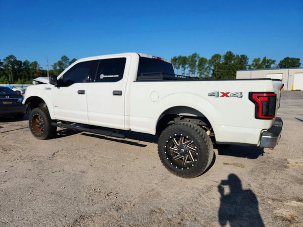 2017 FORD F150 SuperCrew