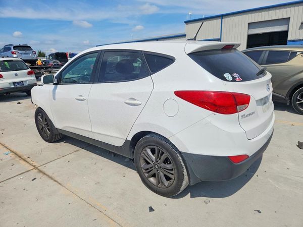 2015 HYUNDAI TUCSON