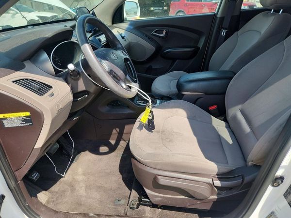 2015 HYUNDAI TUCSON