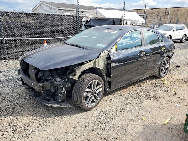 2019 KIA FORTE S/GT Line — Front 3/4