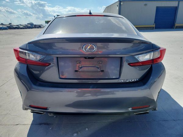 2017 LEXUS RC 200t